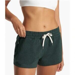 Vuori Womens Halo Performance Short 2.0 Drawstring In Grass Heather Green Small